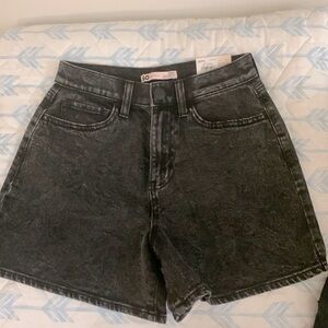 SO Super High Rise Boyfriend Short